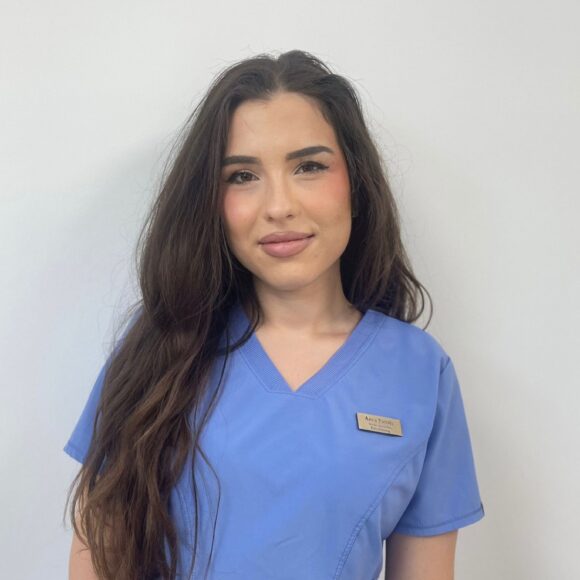 Dr. Anca Panait
